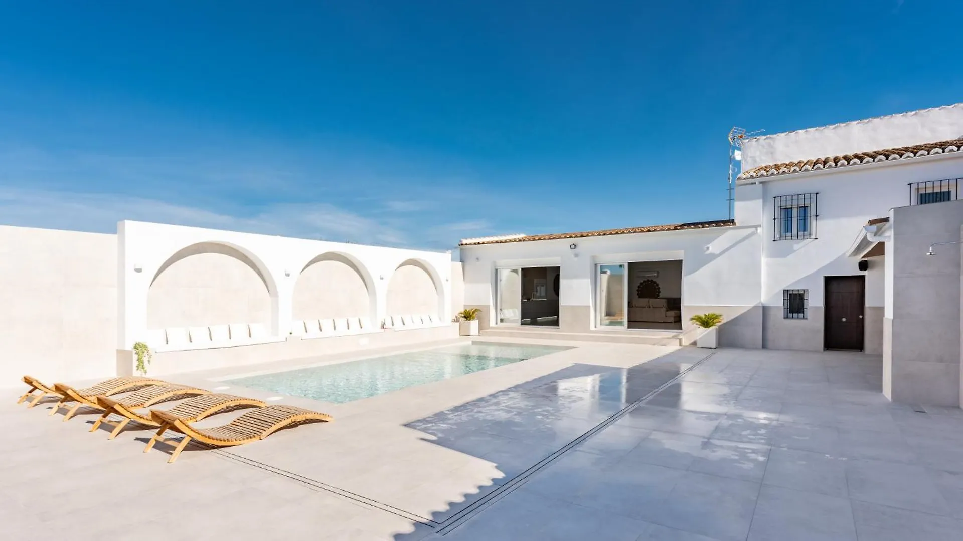 Malagasuite Villa Nomada El Torcal Antequera